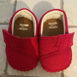 Baby Toms- never worn